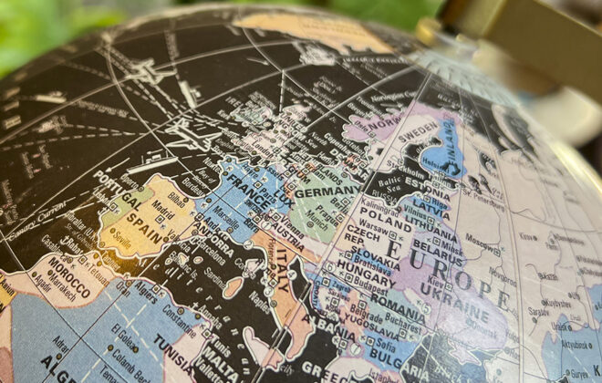 Globe
